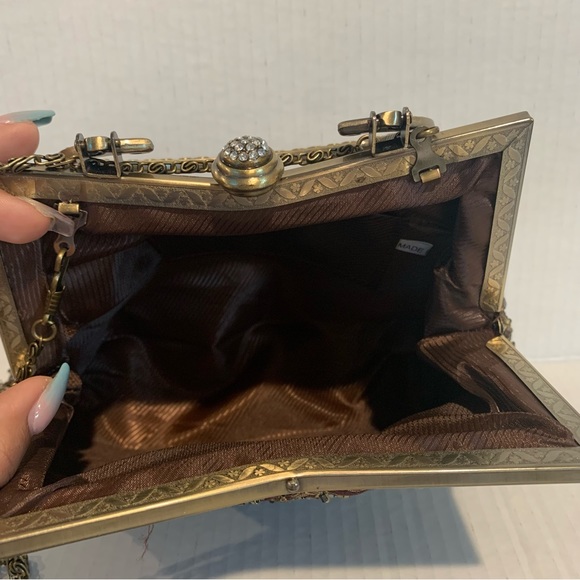 Vintage Brown Beaded Embroidered Chain Purse - Picture 10 of 16